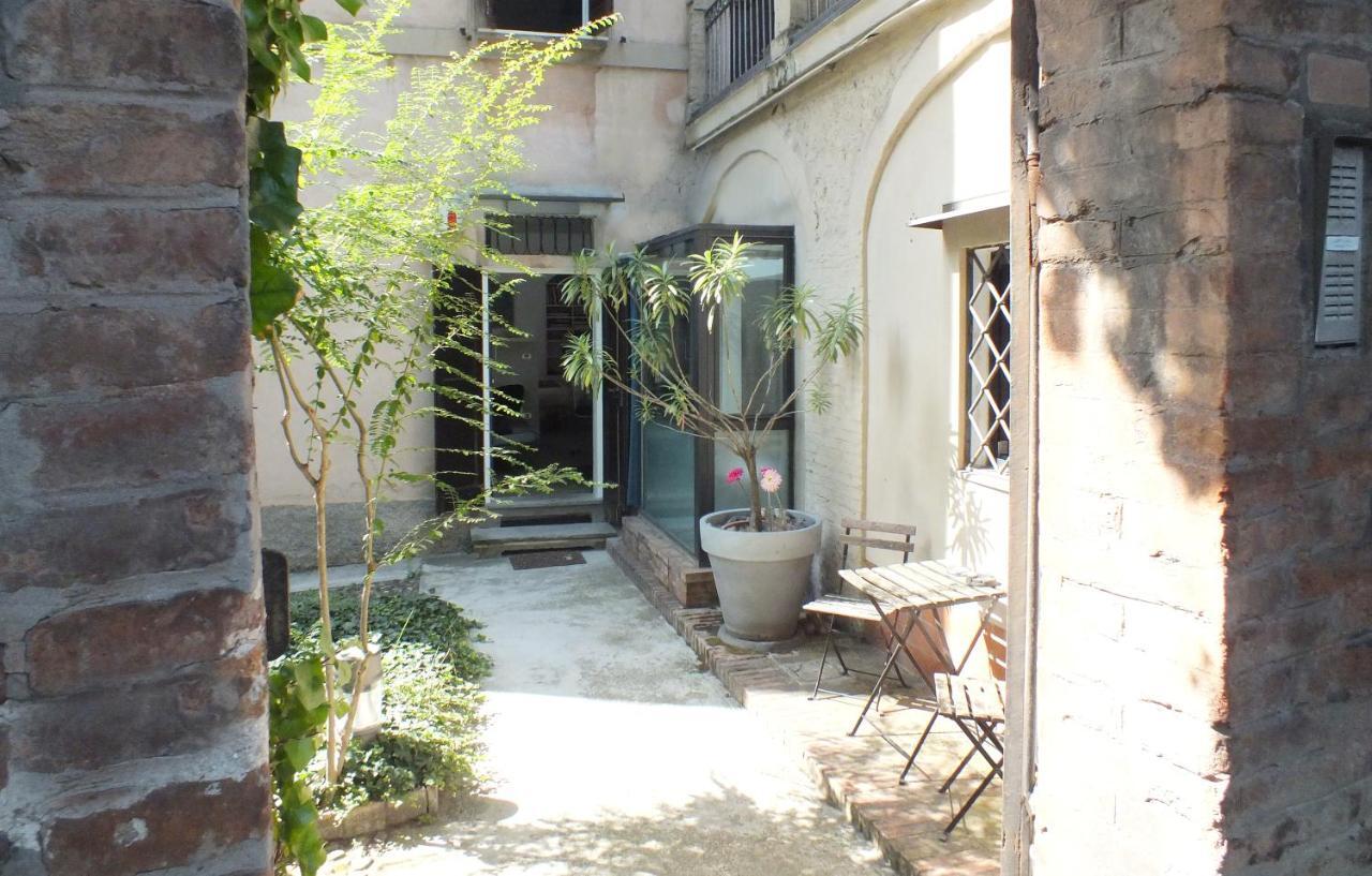 Loft Garden In Bologna'S Heart Ospedale Rizzoli Bolonha Exterior foto